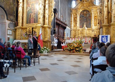 Jubileusz Szkoły Podstawowej Nr 6 im. Janusza Korczaka w Krośnie - zdjęcie w treści 