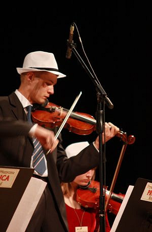 PRO MUSICA NA „VIII INTERNATIONAL GALICJA BLUES FESTIVAL” - zdjęcie w treści  nr 3