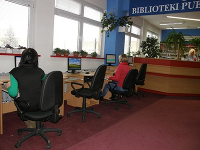 Komputery dla Krośnieńskiej Biblioteki dofinansowane ze środków Instytutu Książki - zdjęcie w treści  nr 1