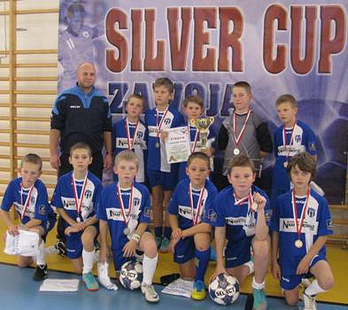 SILVER CUP 2012 - Srebrne medale Beniaminka Krosno. Finał z Ruchem Chorzów rozstrzygnęły karne - zdjęcie w treści 