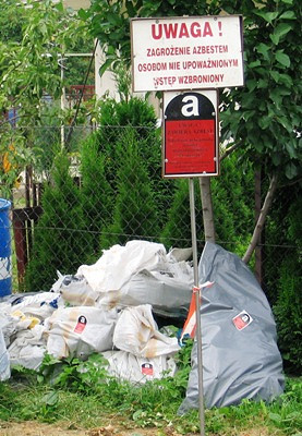 ODBIÓR ODPADÓW AZBESTOWYCH w 2012 roku - zdjęcie w treści 