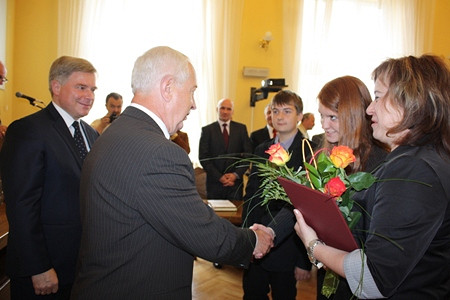 Prezydent nagrodził ludzi kultury - zdjęcie w treści  nr 1