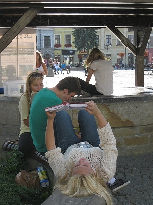 Książki na Rynku w Krośnie! - zdjęcie w treści  nr 2