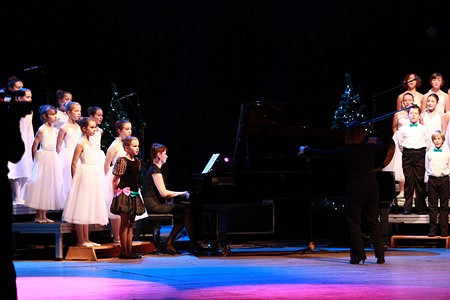 Nadzieja na nowe dni od krośnieńskiej szkoły PRO MUSICA - zdjęcie w treści  nr 3