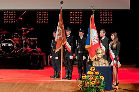 125 lat 