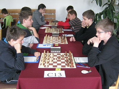 Mateusz Jaszczuk i Patryk Mrozowski w finałach Mistrzostw Polski Juniorów w szachach - zdjęcie w treści  nr 2