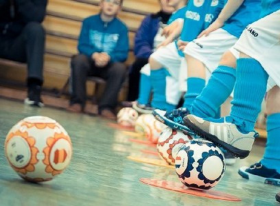 Szkółka piłkarska Kick in English chce pobić rekord Guinessa! - zdjęcie w treści 
