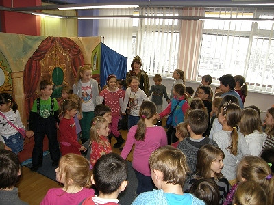 „Skrzat Titelitury” w Krośnieńskiej Bibliotece na zakończenie ferii zimowych - zdjęcie w treści  nr 3