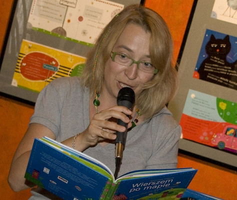 Światowy Dzień Książki 2013 w Krośnieńskiej Bibliotece Publicznej - zdjęcie w treści  nr 2