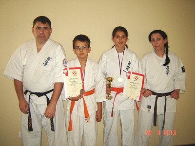 I Turniej o pas Mistrzowski IBK oraz I Junior Bluming Cup  - zdjęcie w treści  nr 1