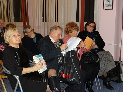 „Smaczki literackie” w Krośnieńskiej Bibliotece - zdjęcie w treści 