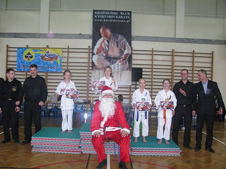 V Mikołajkowe Mistrzostwa Krośnieńskiego Klubu Kyokushin Karate - zdjęcie w treści  nr 3