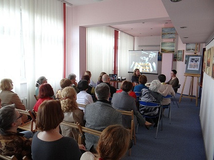 Historia Papuszy w Krośnieńskiej Bibliotece Publicznej - zdjęcie w treści  nr 1