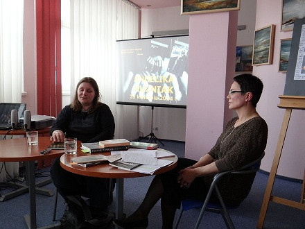 Historia Papuszy w Krośnieńskiej Bibliotece Publicznej - zdjęcie w treści 