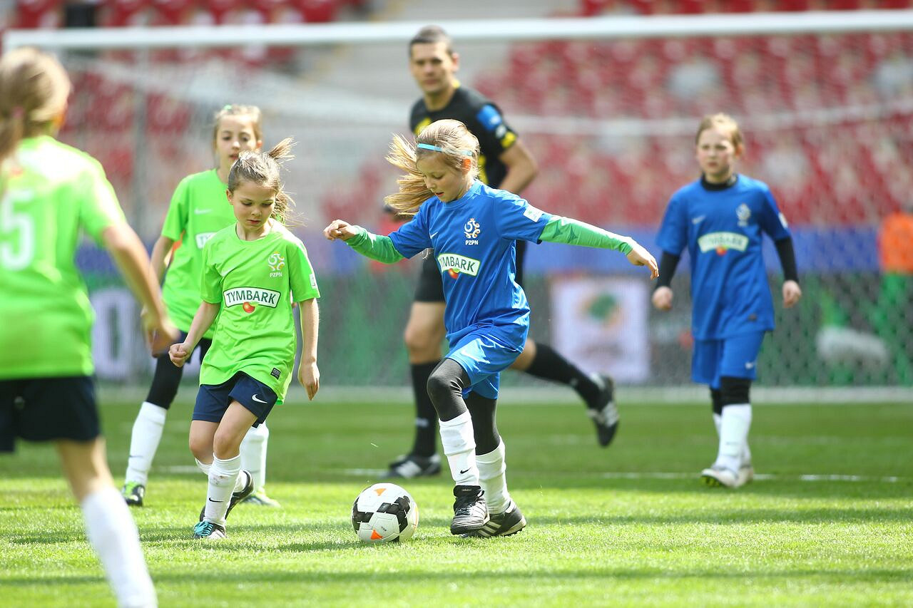 „Z Podwórka na Stadion o Puchar Tymbarku”. Gra o finał na Stadionie Narodowym rozpoczęta - zdjęcie w treści  nr 1