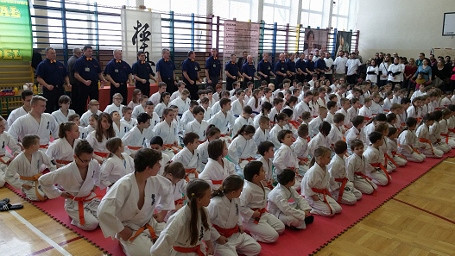 Udany początek roku zawodników Krośnieńskiego Klubu Kyokushin Karate - zdjęcie w treści 