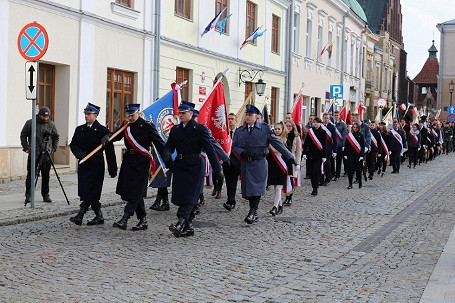 Krosno uroczyście świętowało 11 listopada - zdjęcie w treści 