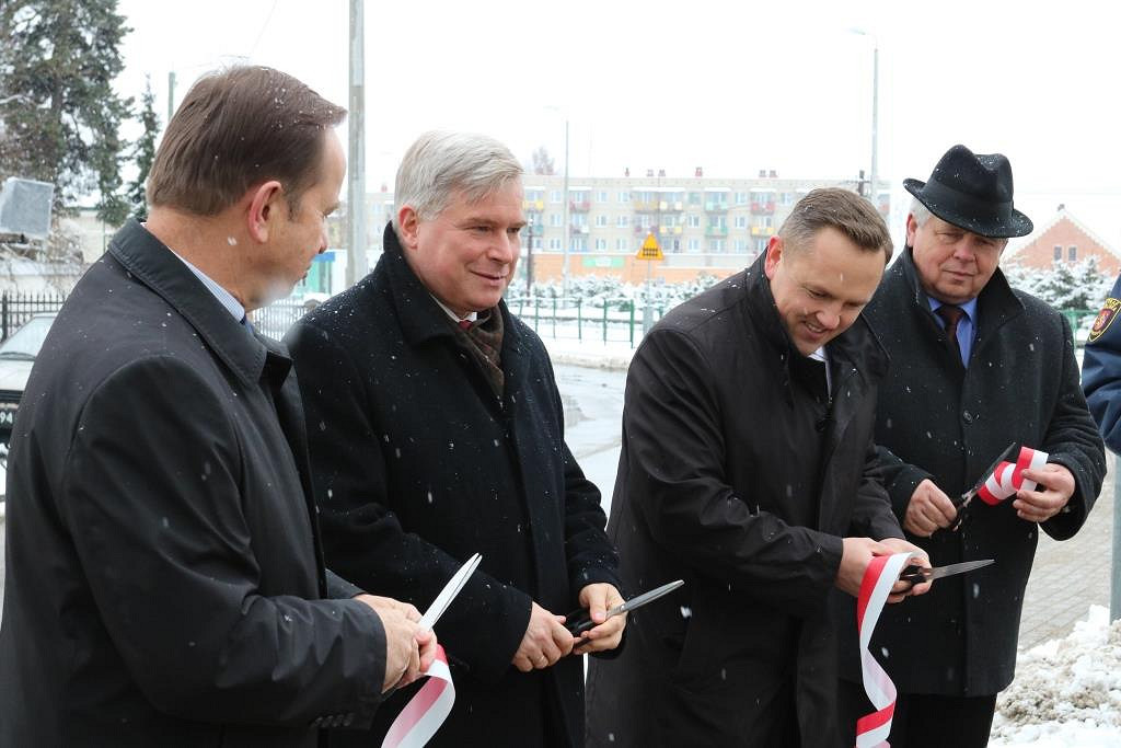 Parking w Polance. Pierwsza inwestycja na Podkarpaciu zrealizowana przy wsparciu Wojewódzkiego Funduszu Kolejowego - zdjęcie w treści 