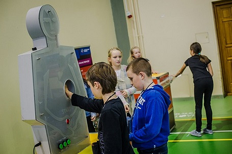 Trochę nauki w środku lata, czyli pokazy w wersji limitowanej! - zdjęcie w treści  nr 2