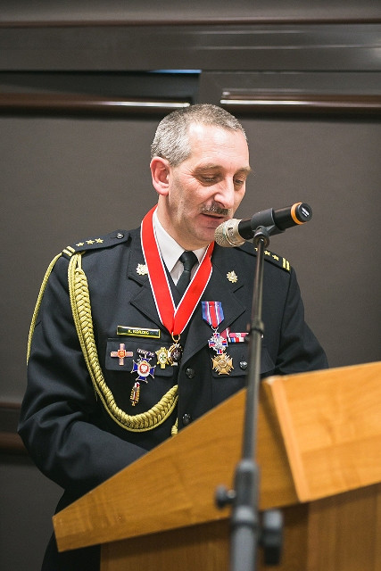 Miejski Komendant Straży Pożarnej st. bryg. Krzysztof Korzec przeszedł w stan spoczynku - zdjęcie w treści 