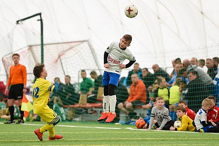 Pięć drużyn z trzech krajów zagrało w „EUROGYM Football Cup” - zdjęcie w treści 