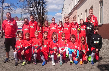 Dziewczynki z Beniaminka vice-mistrzyniami Polski! - zdjęcie w treści  nr 2