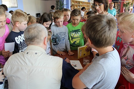 Spotkanie literackie z Marcinem Brykczyńskim w krośnieńskiej KBP - zdjęcie w treści  nr 2