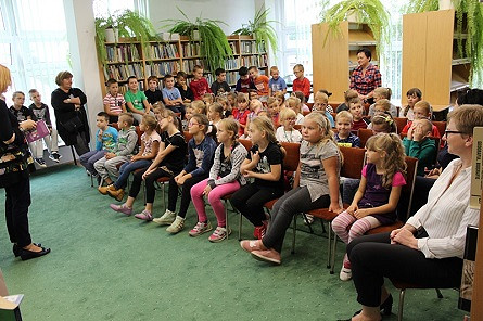 Zosia nie pozwoli Wam się nudzić! Spotkanie z Agnieszką Tyszką w KBP - zdjęcie w treści  nr 5