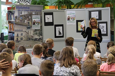 Zosia nie pozwoli Wam się nudzić! Spotkanie z Agnieszką Tyszką w KBP - zdjęcie w treści 