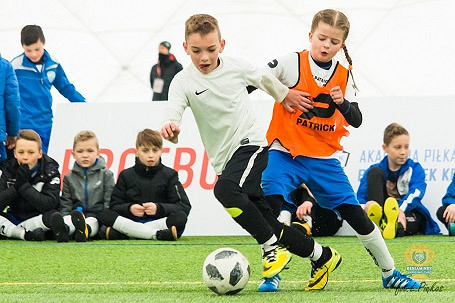 Wisła Kraków triumfuje w Krośnie! Srebro dla Beniaminka! - zdjęcie w treści  nr 2