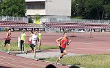 Kacper Gęsiak na prowadzeniu 800 m