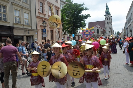 Dysonans zdobył I miejsce za prezentację w 18. Wielkiej Paradzie Smoków  w Krakowie - zdjęcie w treści  nr 3