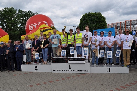 Mechanik trzeci w Polsce w XXII Finale Turnieju Motoryzacyjnego - zdjęcie w treści  nr 2