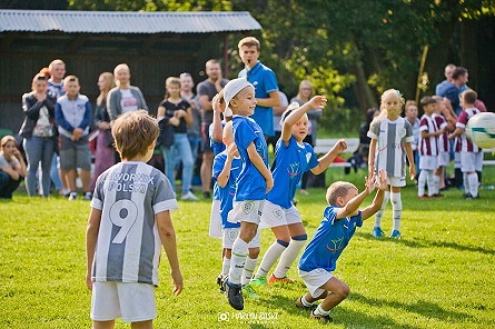 Turniej Vivio Ligi Lokalizacji Akademii o Puchar Prezydenta Miasta Krosna przed nami - zdjęcie w treści 