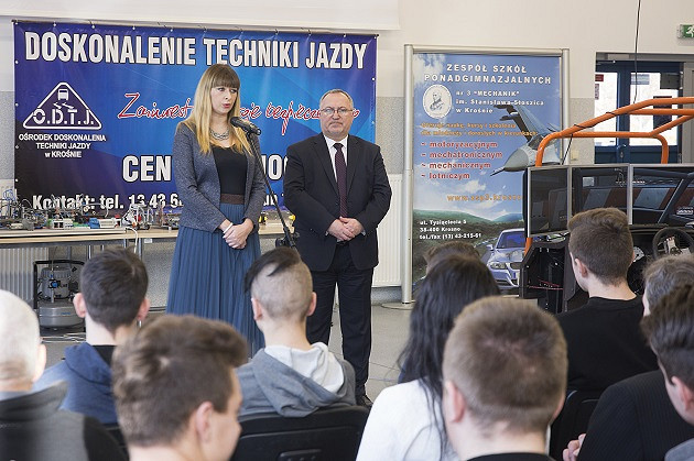 VI Konkurs Wiedzy Technicznej i Motoryzacyjnej w Mechaniku rozstrzygnięty - zdjęcie w treści 