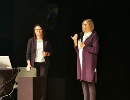 Uczestnicy konferencji Budząca się szkoła