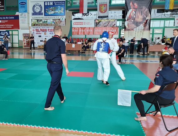 w Krośnie rozegrano Ogólnopolski Turniej Karate Kyokushin GLASS CUP