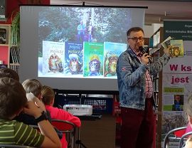 Uczestnicy spotkania - Marcin Kozioł... czytamy dzieciom