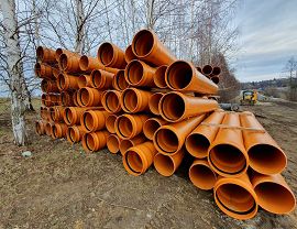 Roboty ziemne przy budowie kolektora sanitarnego (1).jpg