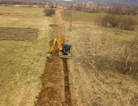 Roboty ziemne przy budowie kolektora sanitarnego (5).jpg