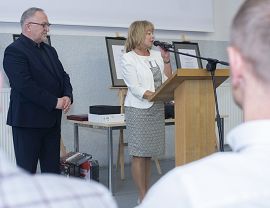 Uroczystość wręczenia tytułu Samochodowej Szkoły Roku krośnieńskiemu Mechanikowi (17).jpg