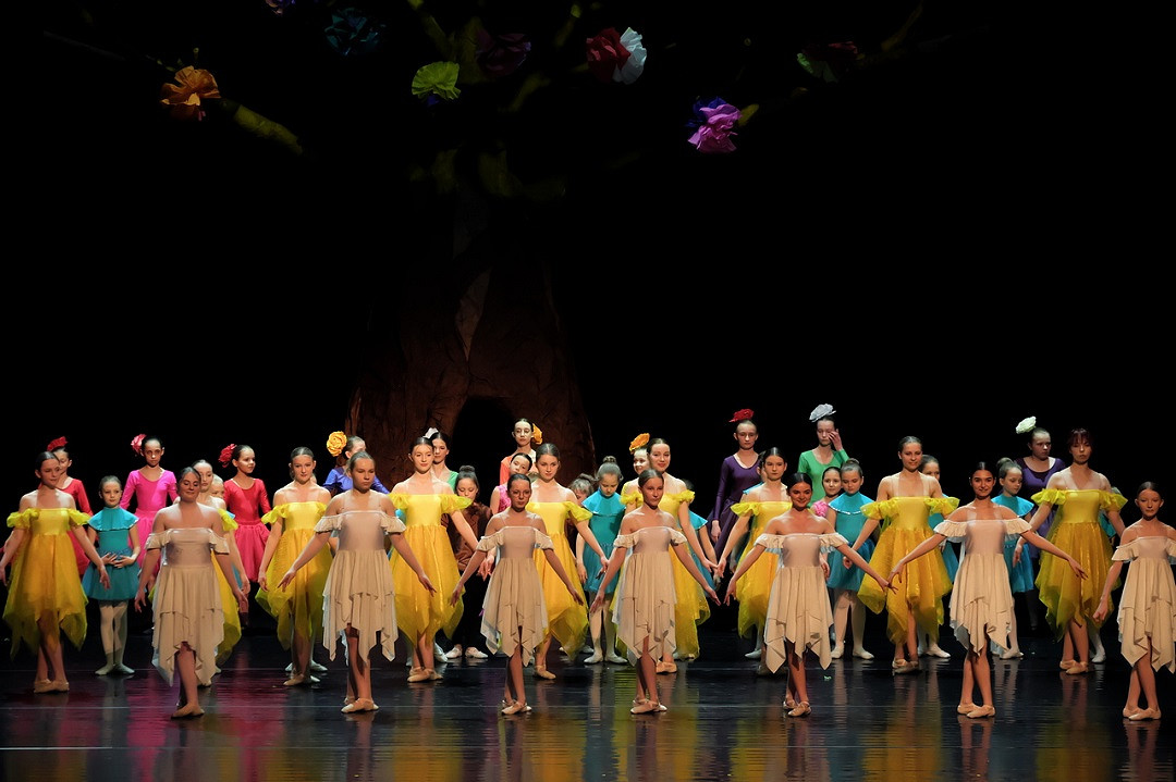 RCKP Tajemniczy ogród 2023 fot. Paweł Fiejdasz 2.jpg [211.41 KB]