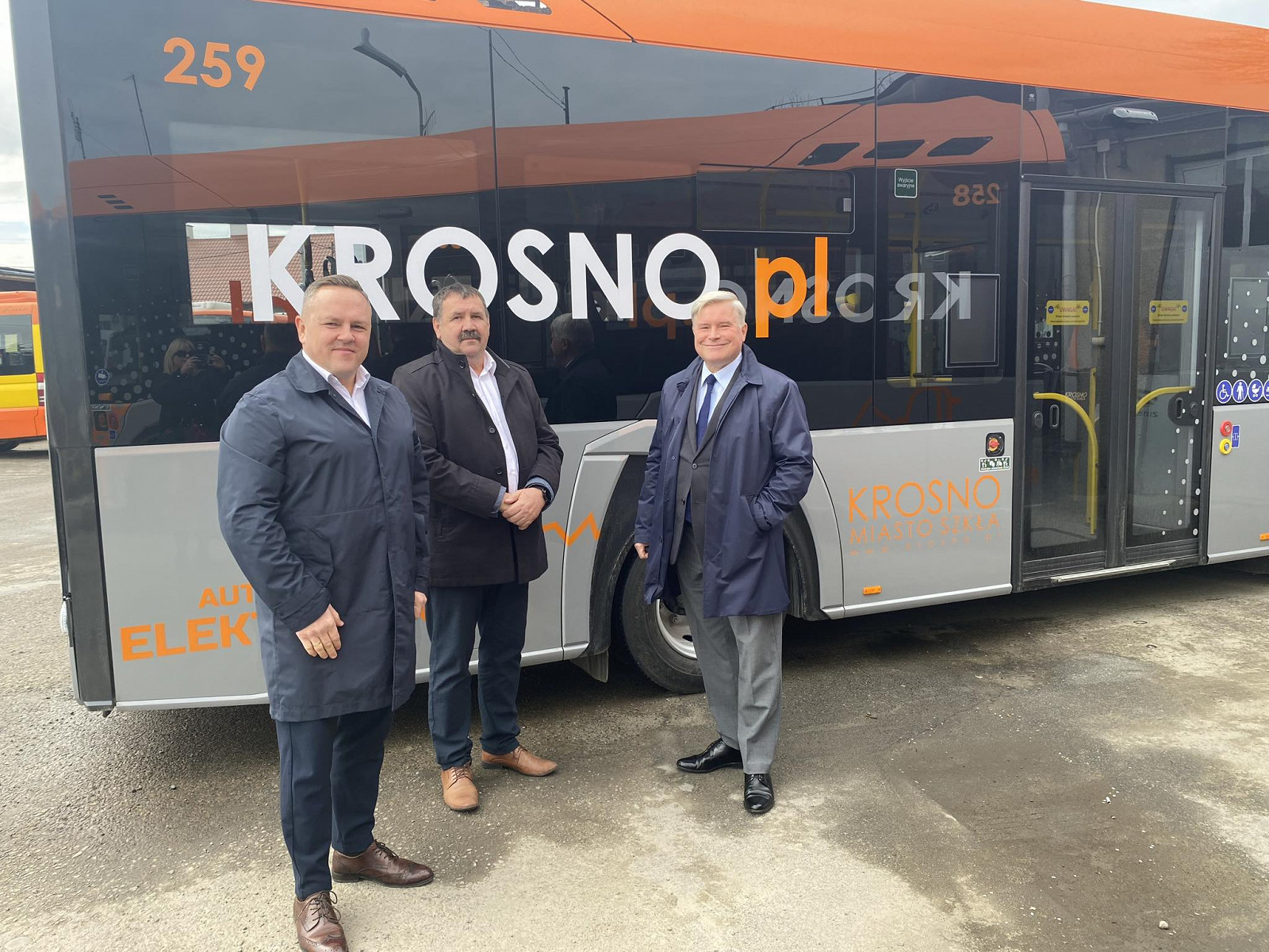 MKS nowe autobusy.jpg [368.04 KB]