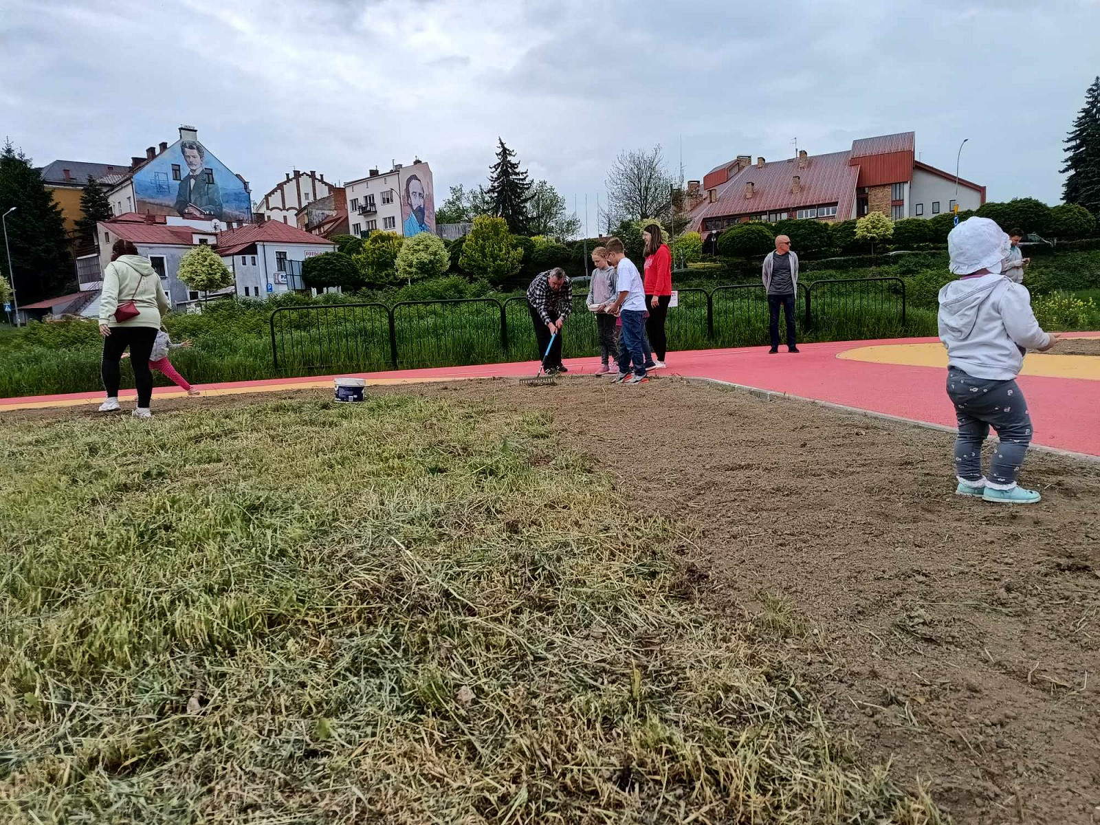 Krosno Wiosną 2024.jpg [640.49 KB]