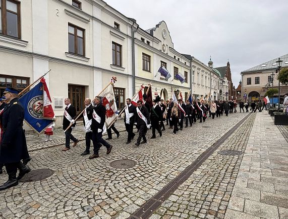 Patriotycznie i uroczyście – obchody Święta Niepodległości w Krośnie