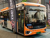 Przekazanie nowoczesnych autobusów elektrycznych King Long – kolejny krok w rozwoju elektromobilności Krosna
