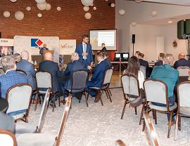 Uczestnicy VII Forum Gospodarczego w Krośnie