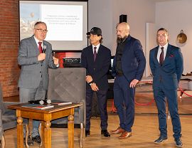 Zawarcie umowy o współpracy pomiędzy Państwową Akademią Nauk Stosowanych w Krośnie a firmą Ekolot Aerospace & Defense