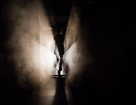 Alicja po drugiej stronie lustra, Teatr PAPAHEMA, fot. Katarzyna Chmura (1).jpg