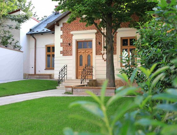 Ogród przy Fabryce Zegarów Wieżowych, fot. D. Szubra MRzK